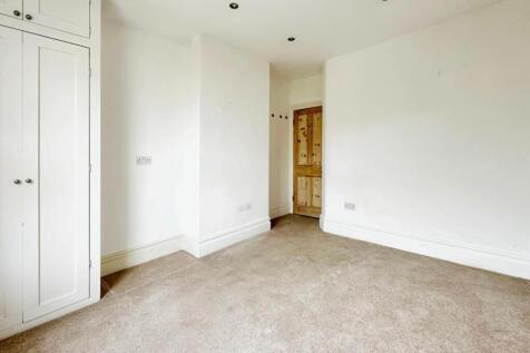 a22ed5a8-Photo 2007-10-2024 2C 2015 2019 2047.jpg