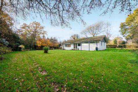 31-web-or-mls-CHALFIELDS FINISHED EDITS-34.JPG