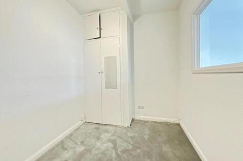 OfficeBedroom.jpg