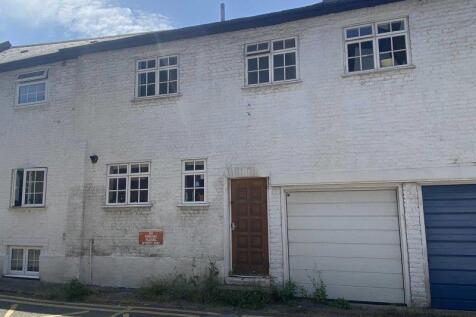 Rear ext &#43; garage