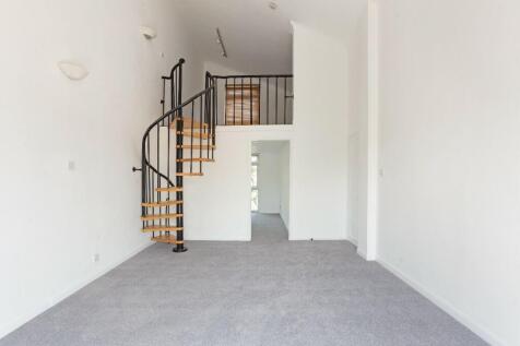 Spiral staircase