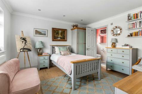 197a Darkes Lane 4.jpg