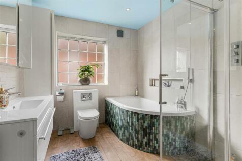 197a Darkes Lane 7.jpg