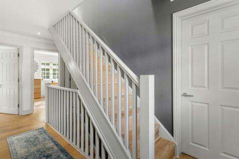 197a Darkes Lane 13.jpg