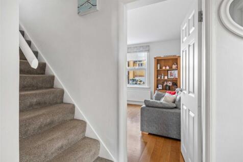 98 Tamworth Road 5.jpg