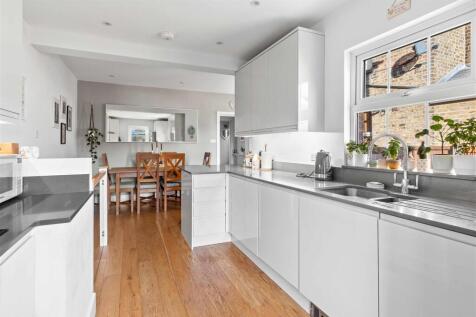 98 Tamworth Road 16.jpg