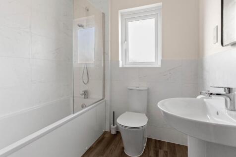 120 Hampshire Road 4.jpg