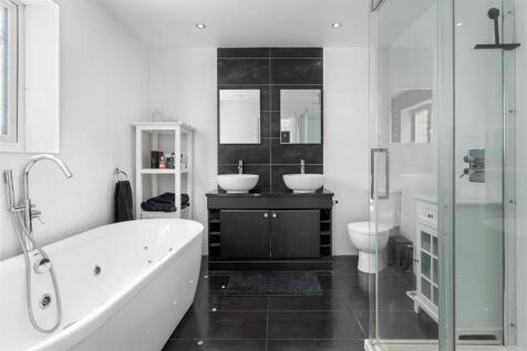 44 Hill Rise 11.jpg
