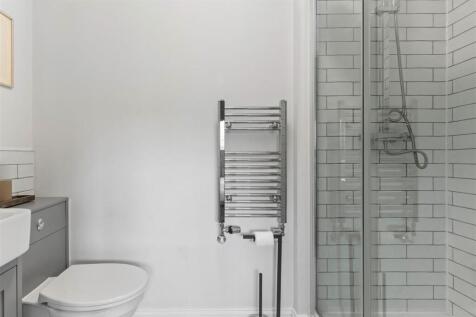 44 Hill Rise 14.jpg