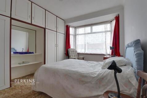 BED 1.jpg