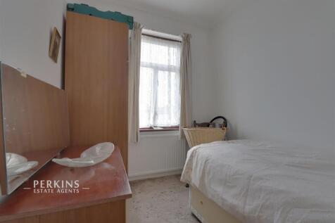 BED 3.jpg