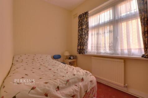 BED 3.jpg