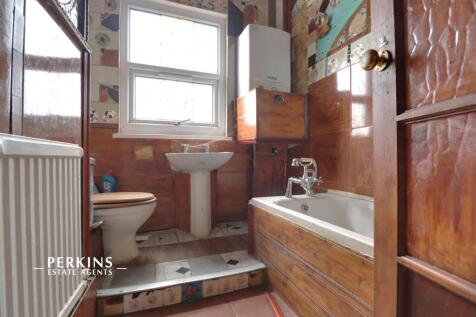 BATH.jpg