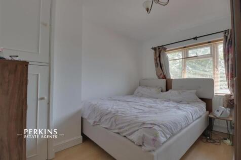 BED 3.jpg