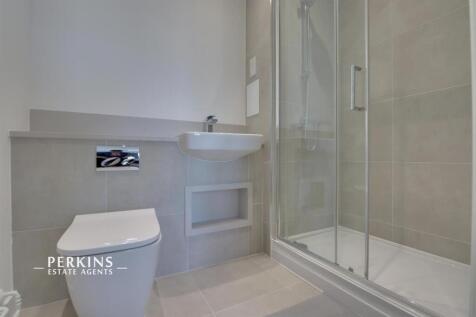 ensuite.jpg