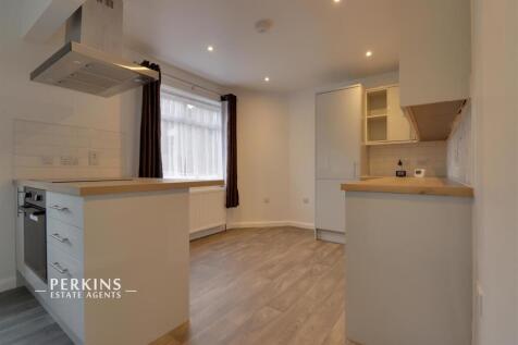 KITCHEN 2.jpg