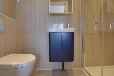 Ensuite 01.jpg