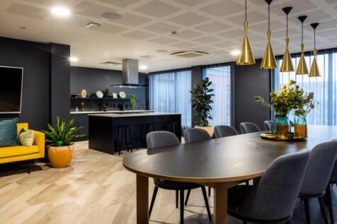 WJ-2021-Thames-Qu...