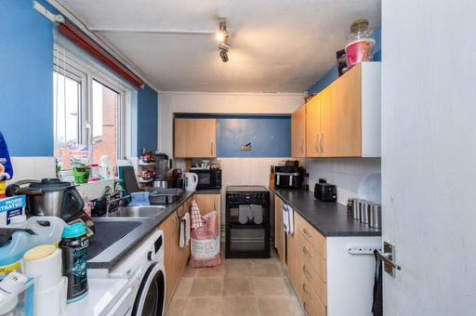 kitchen 1.png