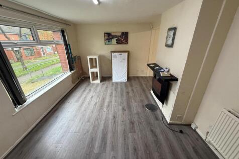 WhatsApp Image 2025-10-07 at 10.37.57_eb269c6d.jpg