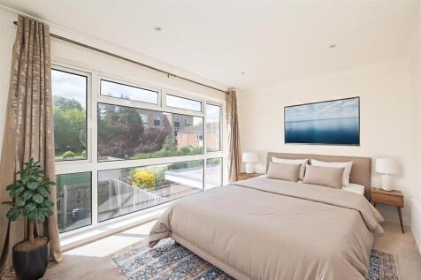 CR-011 - Bedroom - Standard - 52.jpg