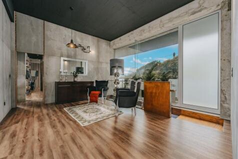 Property Image 32