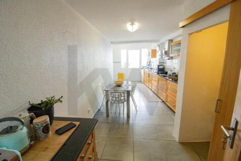 Property Image 71