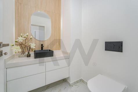 Property Image 71