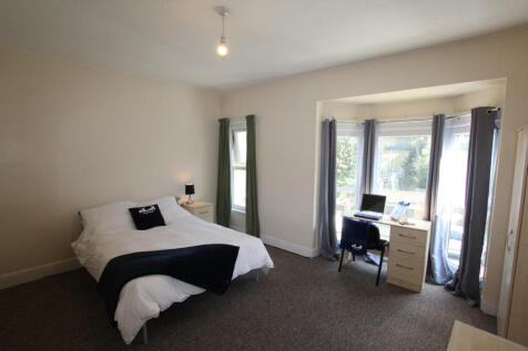 Shared Student House Available 2025/26