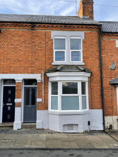 SHARED STUDENT ACCOMMODATION