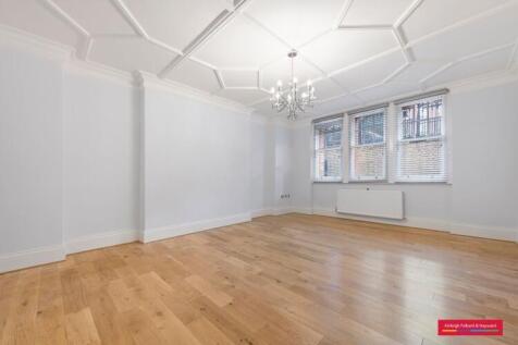 Living room 3