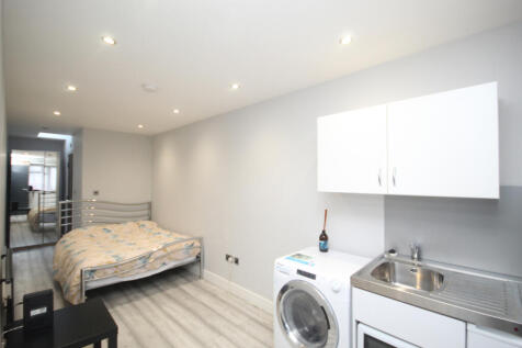 Sudbury Heights Avenue, Greenford, Middlesex, UB6