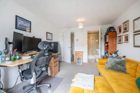 Property Image 16