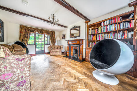 Property Image 4