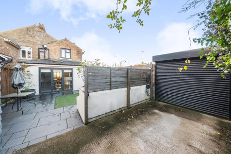 External - Rear Aspect