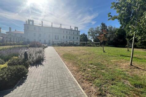 Manor House Garden 5.jpg