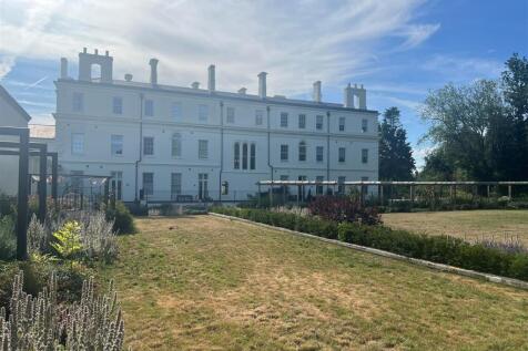 Manor House Garden.jpg