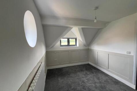 Titch Cottage 18.jpg