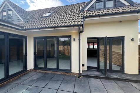 Titch Cottage 20.jpg