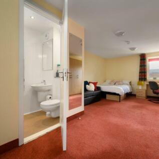 Property Image 10