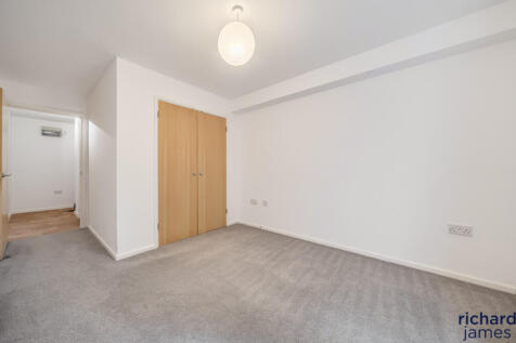 a245e863d2a74b47afb9f767ce89d4e4