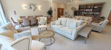 Owners Lounge