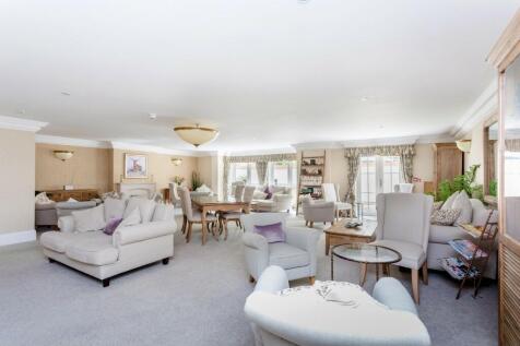Communal Lounge