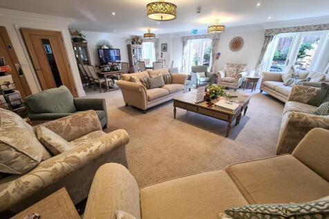 Owners Lounge