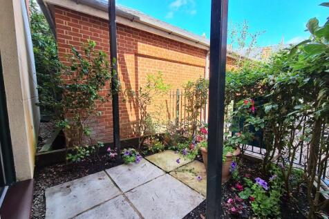 Property Image 8