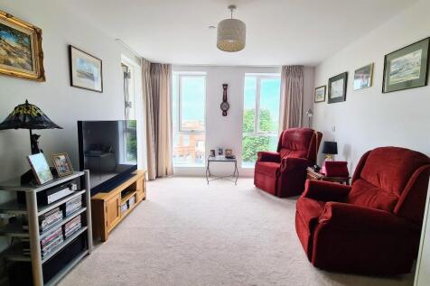 Property Image 4