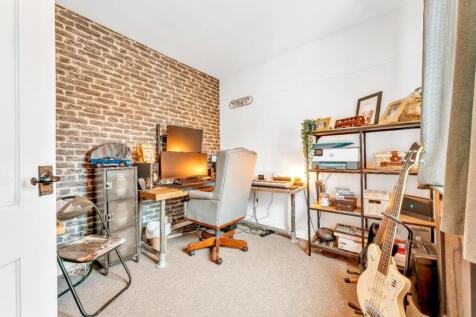 Property Image 27
