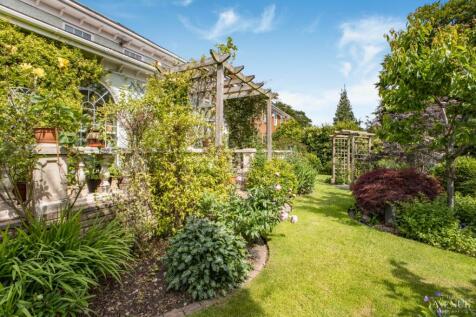 Property Image 32