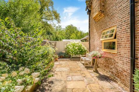 Property Image 37
