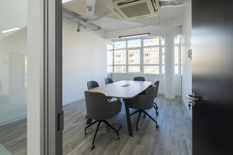 Property Image 4